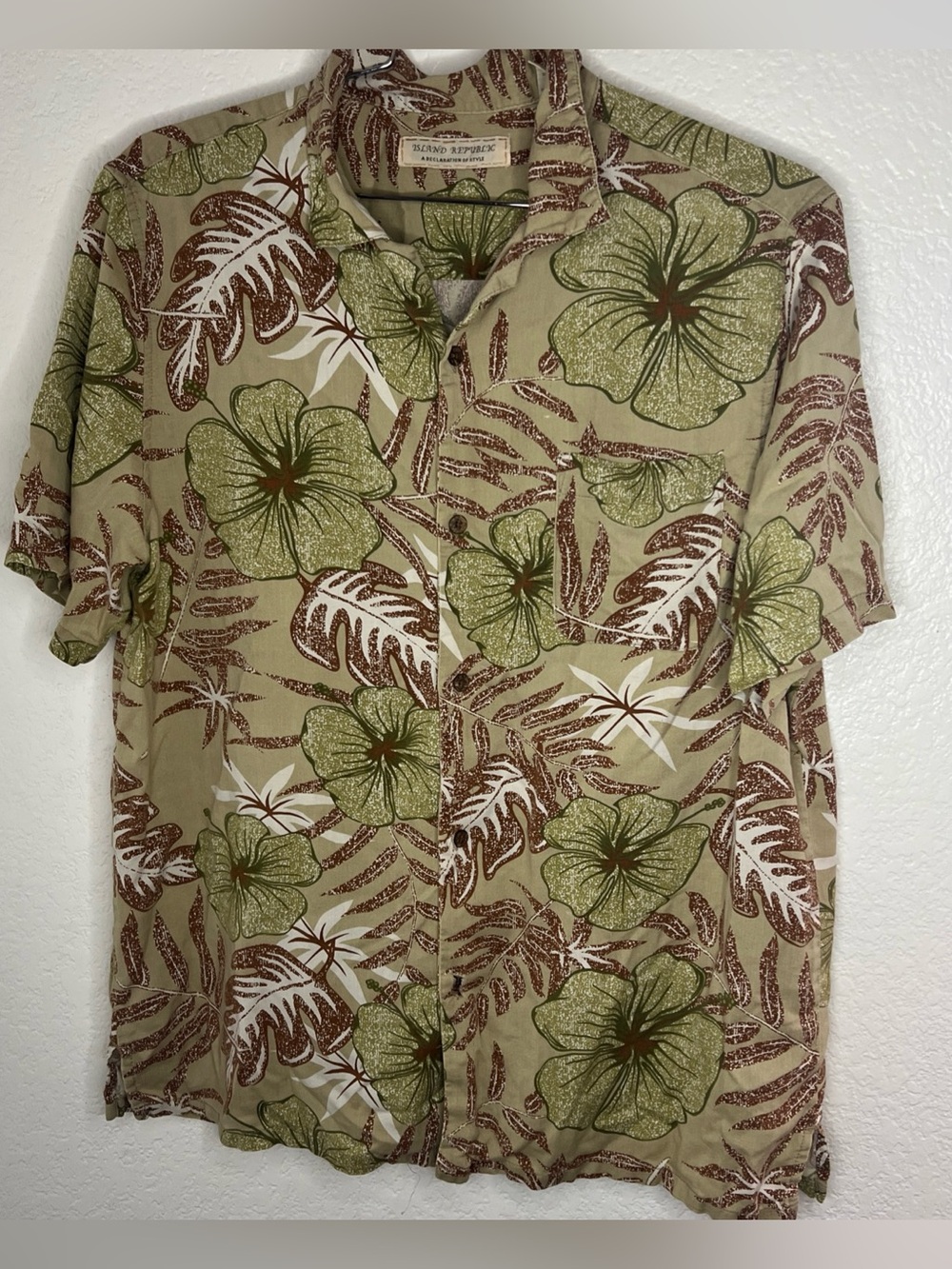 island republic silk shirt Button Down Men’s Short Sleeve Hawaiian Shirt XXL